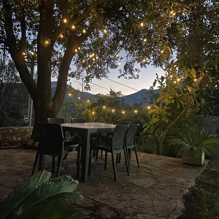 70m2 Avec Piscine Apartmán